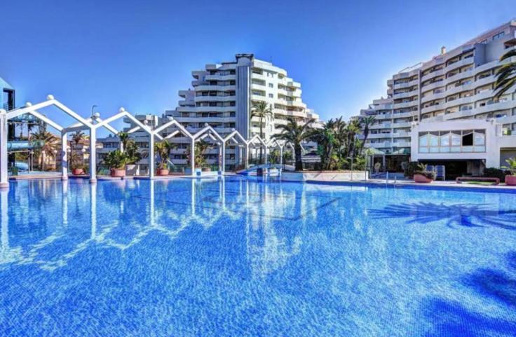 Benalbeach Sea View 2bdr With Water Park Benalmádena