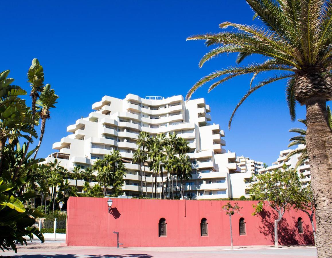 Benalbeach Sea View 2bdr With Water Park Appartement
